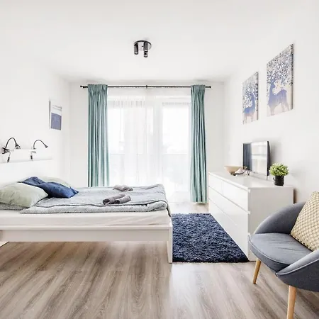 Modern Riverside With Free Parking *